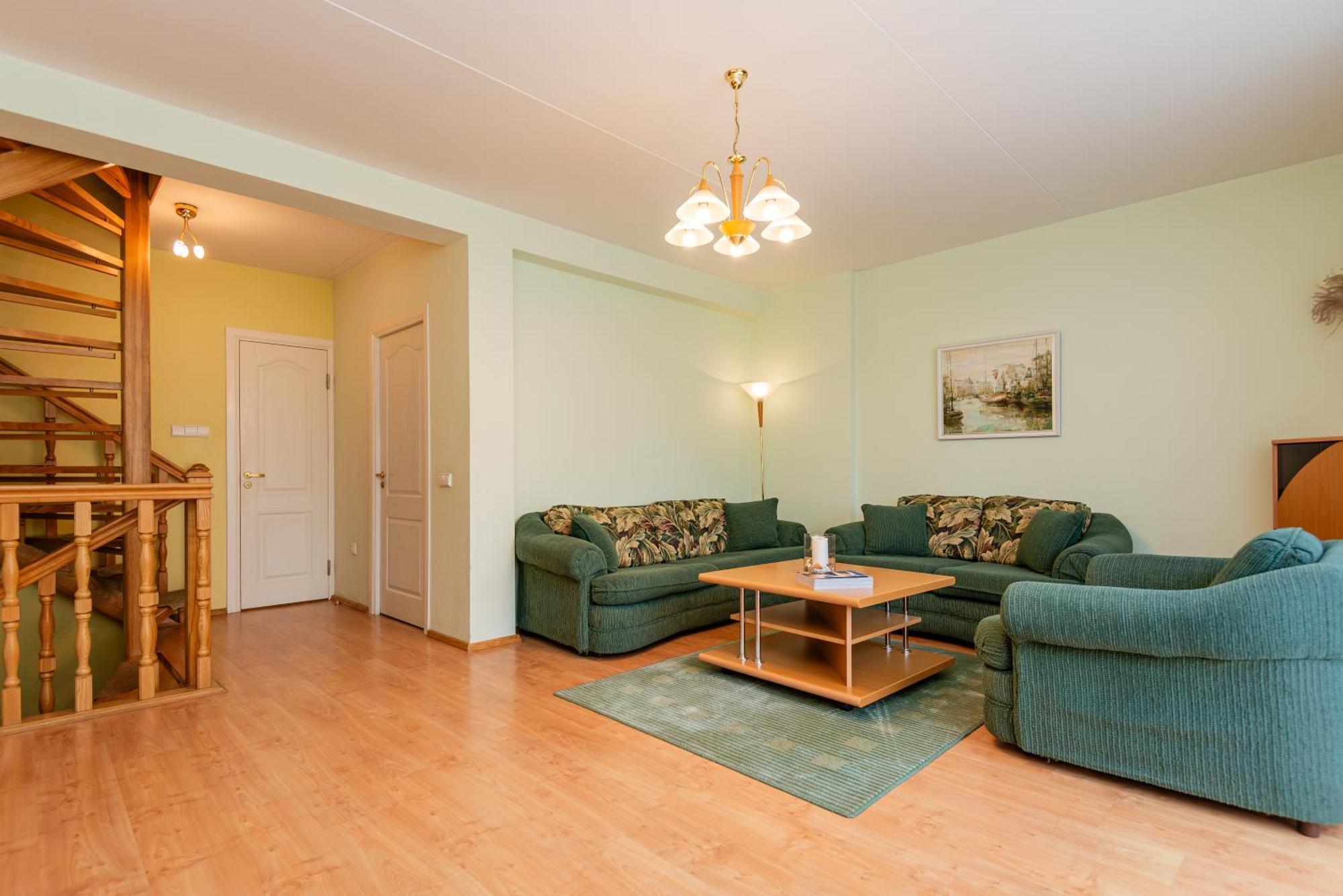 Family Inn Cottage With Terrace Palanga Exterior foto
